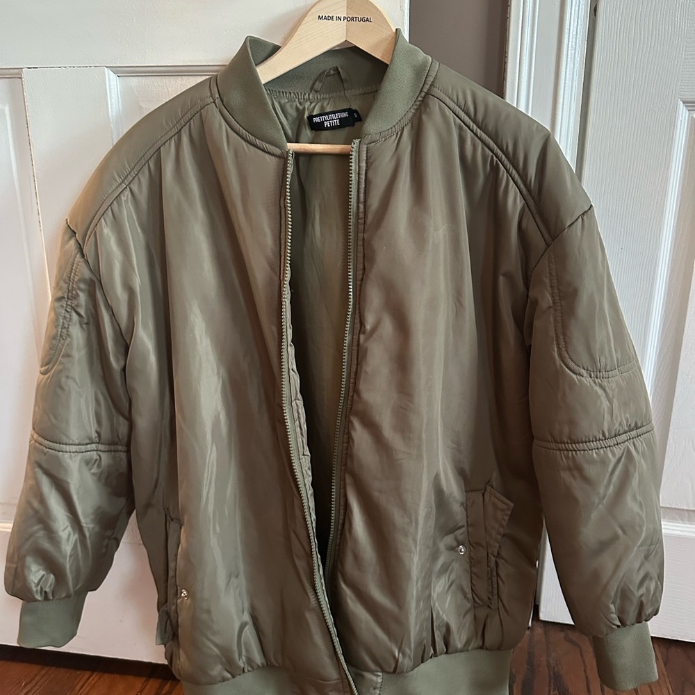 PrettyLittleThing Khaki Bomber Jacket